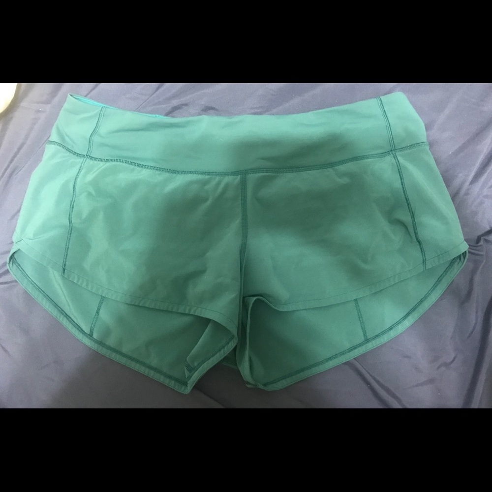 Lululemon Speed Up shorts